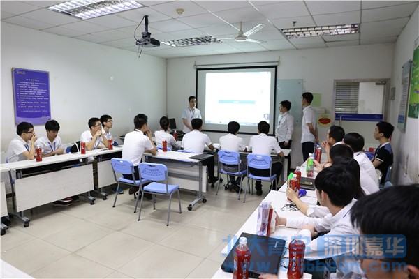 恭喜深圳嘉華學校Java工程師專業JT33班順利畢業