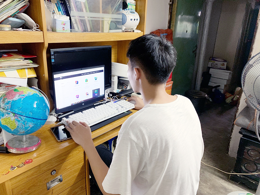在深圳初中學歷不想進廠能做什么工作